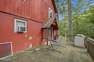 204 Mountain Lake Dr, Dingmans Ferry, PA 18328 - Photo 17