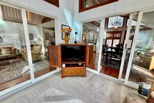 811 Paddock Ct, Hawley, PA 18428 - Photo 15