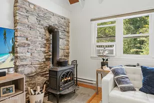152 Welcome Lake Est Ln, Lackawaxen, PA 18405 - Photo 15
