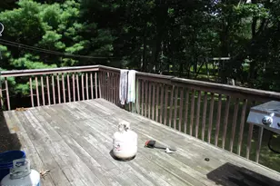 148 Lakeview Dr, Dingmans Ferry, PA 18328 - Photo 5