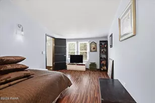 115 Teak Dr, Greentown, PA 18426 - Photo 5