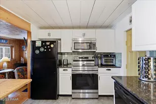 71 S Lake Dr, Lake Harmony, PA 18624 - Photo 17