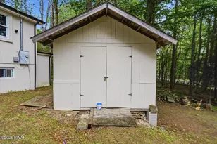 1458 Belgravia Dr, Tobyhanna, PA 18466 - Photo 45