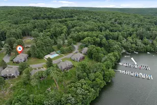 111 Green Cir, Paupack, PA 18451 - Photo 41