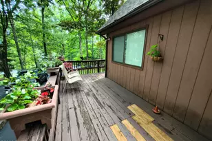 205 Fawn Lake Dr, Hawley, PA 18428 - Photo 39