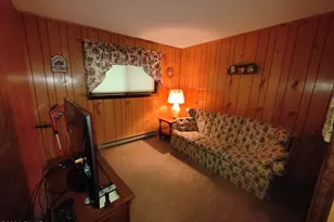 205 Fawn Lake Dr, Hawley, PA 18428 - Photo 29