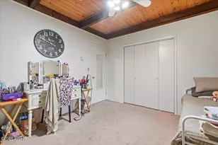 285 Lakeview Dr W, Lake Ariel, PA 18436 - Photo 27