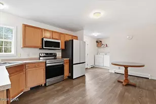 5265 Glen Terrace, Tobyhanna, PA 18466 - Photo 7