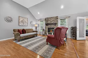 115 Columbine Ln, Milford, PA 18337 - Photo 3