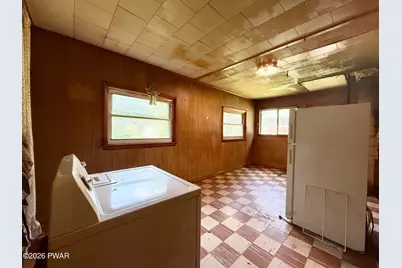 110 Meadow Lane, Greentown, PA 18426 - Photo 11