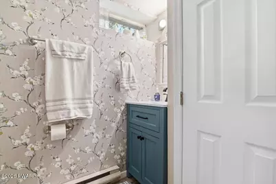 128 Cherry Point Circle, Canadensis, PA 18325 - Photo 9