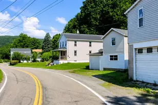 794 Coxton Rd, Duryea, PA 18642 - Photo 3