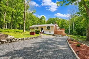 2193 Spring Dr, Bushkill, PA 18324 - Photo 1