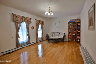 110 Stallion Dr, Lords Valley, PA 18428 - Photo 97