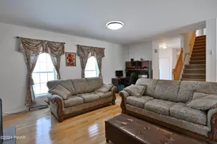 110 Stallion Dr, Lords Valley, PA 18428 - Photo 83