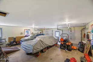 17 Silhouette Ln, Waymart, PA 18472 - Photo 39