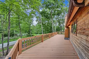 185 Maple Dr, Shohola, PA 18458 - Photo 79
