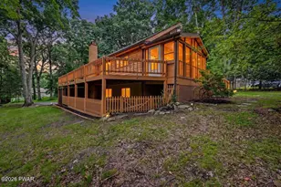 185 Maple Dr, Shohola, PA 18458 - Photo 9