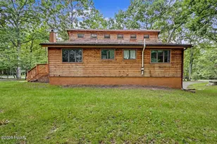 185 Maple Dr, Shohola, PA 18458 - Photo 3