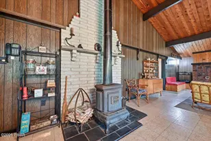 200 Purple Martin Dr, Bushkill, PA 18324 - Photo 13