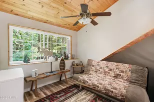 101 Ivywood Ln, Paupack, PA 18451 - Photo 23