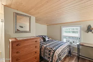 101 Ivywood Ln, Paupack, PA 18451 - Photo 29