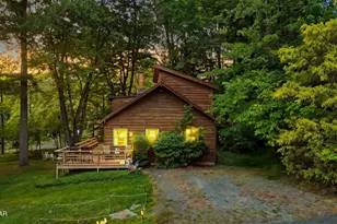 101 Ivywood Ln, Paupack, PA 18451 - Photo 37