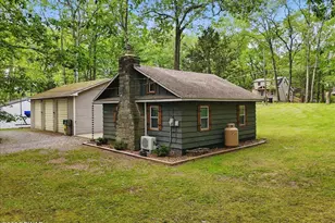 24 Holland Rd, Hawley, PA 18428 - Photo 7