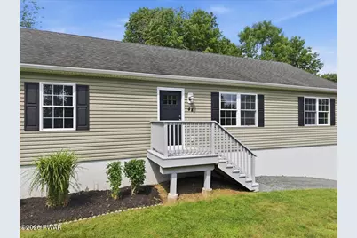 44 Long Meadow Drive, Honesdale, PA 18431 - Photo 9