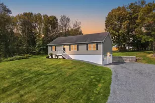 44 Long Meadow Dr, Honesdale, PA 18431 - Photo 1