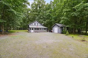 135 Forest View Dr, Hawley, PA 18428 - Photo 55
