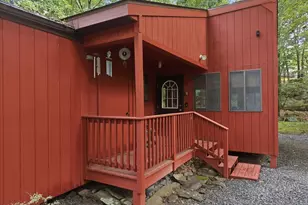 105 Village Ln, Lords Valley, PA 18428 - Photo 3