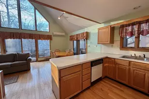 103 Laurel Rd, Lackawaxen, PA 18435 - Photo 3