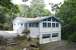111 Cottonwood Dr, Lords Valley, PA 18428 - Photo 9