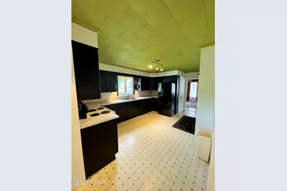 17 1/2 Belmont Street #Lower, Carbondale, PA 18407 - Photo 7