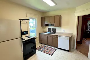 17 1/2 Belmont St, Carbondale, PA 18407 - Photo 11