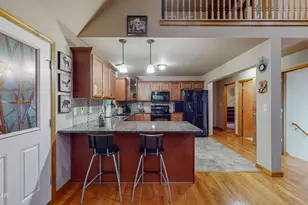 187 Skyview Rd, Dingmans Ferry, PA 18328 - Photo 17