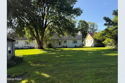 13 Dervend Circle, Matamoras, PA 18336 - Photo 9