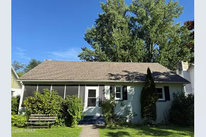 13 Dervend Circle, Matamoras, PA 18336 - Photo 1