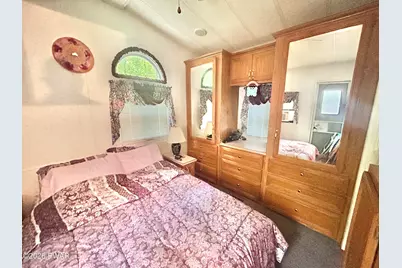 269 Village Drive E, Milford, PA 18337 - Photo 15