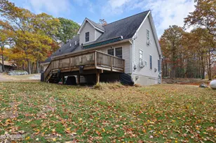 104 Pico Ln, Tafton, PA 18464 - Photo 3