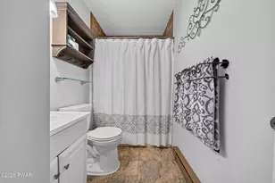 124 Blackberry Dr, Milford, PA 18337 - Photo 17