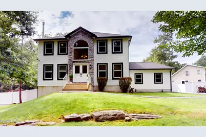 100 Redwood Court, Milford, PA 18337 - Photo 1
