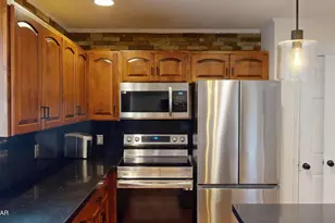 100 Redwood Ct, Milford, PA 18337 - Photo 9