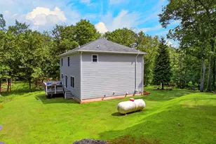 111 Whipple Way, Milford, PA 18337 - Photo 3