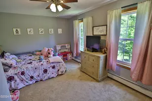 209 Doolan Rd, Dingmans Ferry, PA 18328 - Photo 39