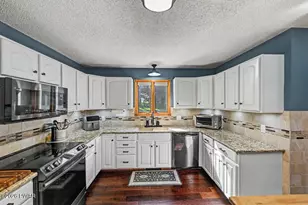 449 Huckleberry Rd, Newfoundland, PA 18445 - Photo 19