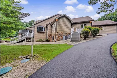 126 Fox Run, Tafton, PA 18464 - Photo 5