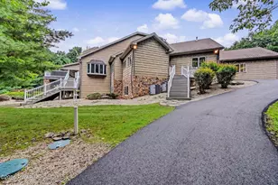 126 Fox Run, Tafton, PA 18464 - Photo 5