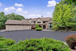 126 Fox Run, Tafton, PA 18464 - Photo 3